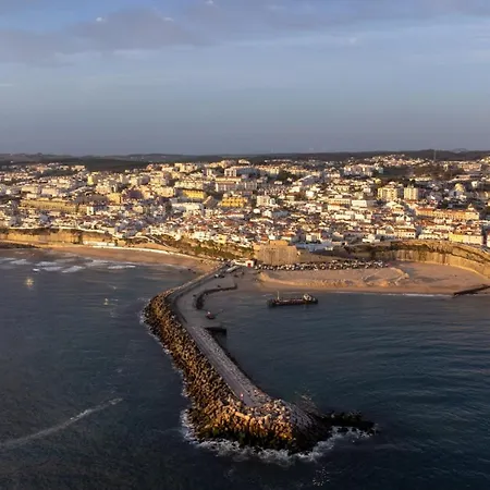 Pool; Playgorung; Games Room; Office Ericeira